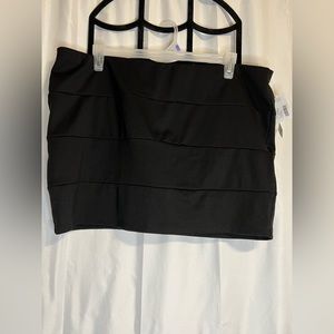 Loop black bandage mini skirt